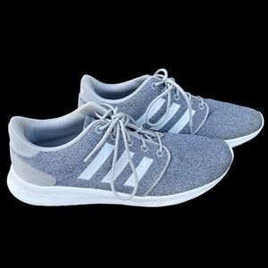 Adidas Cloudfoam sneakers